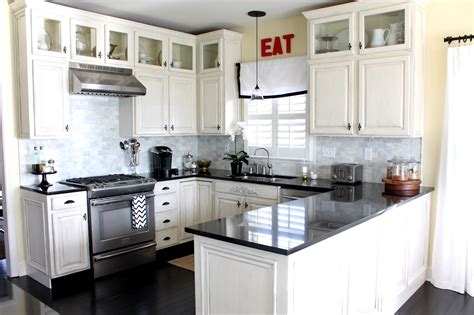 When there is neither strength nor means of repair, and it's very desirable to refresh kitchen, these simple and quick ways will help. Small White Kitchen Cabinets Design