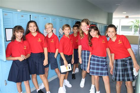The Boys And Girls Dress A Lot Alike In 5th Grade Girls Wear A Plaid
