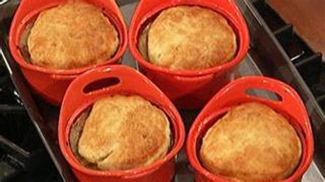 Chicken And Apple Pot Pies Recipe Rachael Ray Show