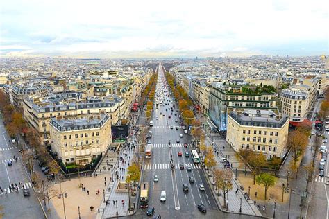 Top 15 Streets To See In Paris