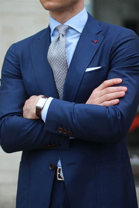 Looking to polish off this suit and shirt combination with an appropriate tie? Navy Blue Suit With Grey Polkadot Tie Pictures, Photos ...