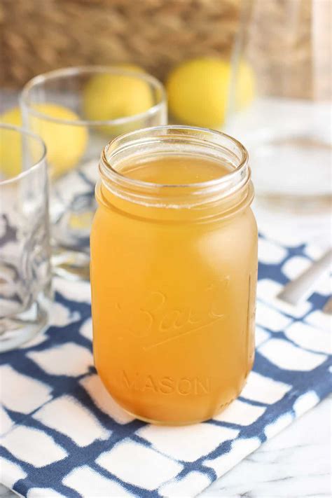 Lemon Ginger Iced Green Tea With Honey