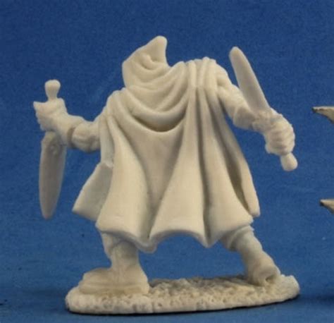 Reaper Miniatures Rogan Half Orc Rogue 77224 Bones Plastic — Pippd