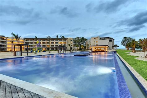 Royalton Negril Resort And Spa Airport Transfers All Season Tours Jamaica
