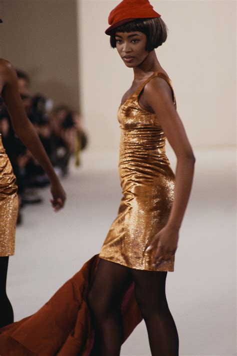 Revisit Naomi Campbells Most Iconic Moments On The Runway Through The Years Photos W Magazine
