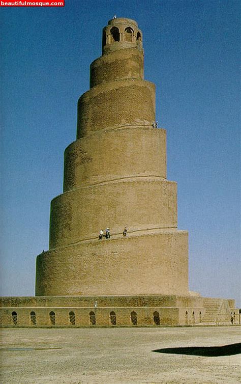 Historic photograph of the great mosque of samarra. World Beautiful Mosques Pictures