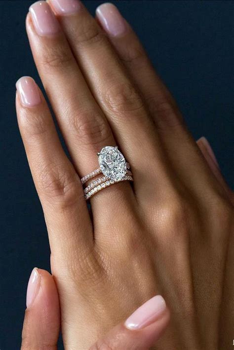 Thrives to design and deliver the best wedding bands, diamond rings and a classic collection of modern jewelry to resonate the style of today!! 42 Uncommonly Beautiful Diamond Wedding Rings | Oh So ...