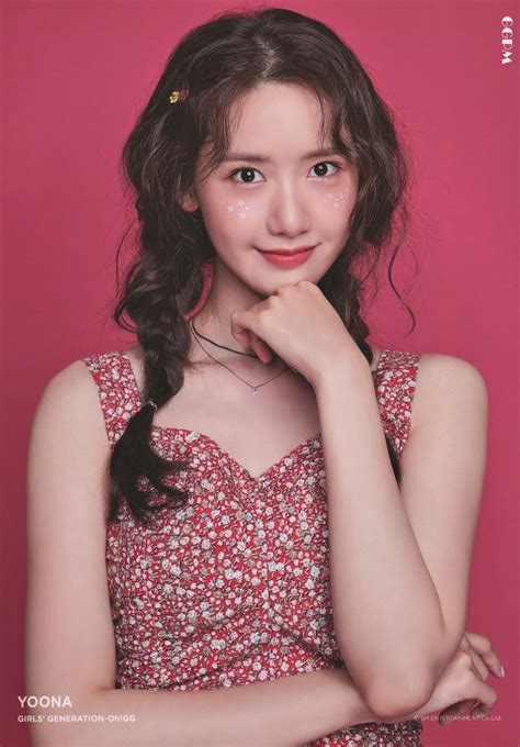 Yoona Girls Generation Oh Gg Season S Greetings 2020 A4 Poster Mini Brochure Preview Ggpm