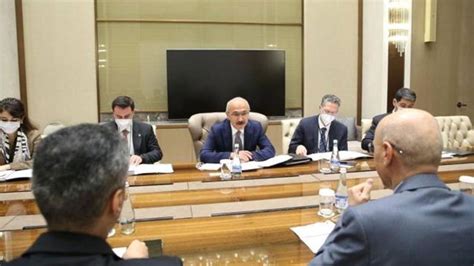 Bakan Elvan Özbekistan da İslam Kalkınma Bankası yönetimiyle görüştü