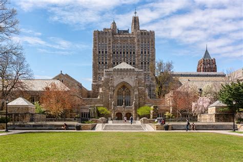 Yale University 前瞻留學遊學中心