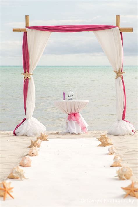 Starfish And Conch Shells Aisle Way Decor Key West Wedding Say Yes In