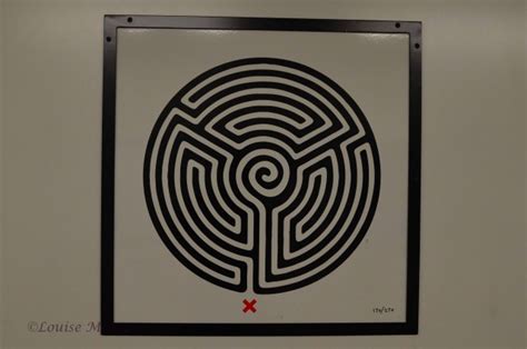 Tube Challenge Labyrinth