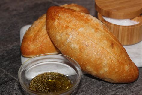 Mini Salt And Olive Oil Bread Crest Hill Bakery Artisan Bread Wholesaler