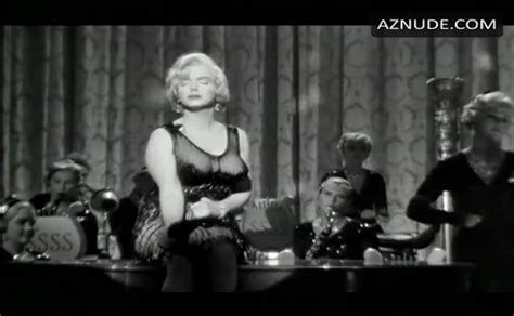 Marilyn Monroe Sexy Scene In Some Like It Hot Aznude