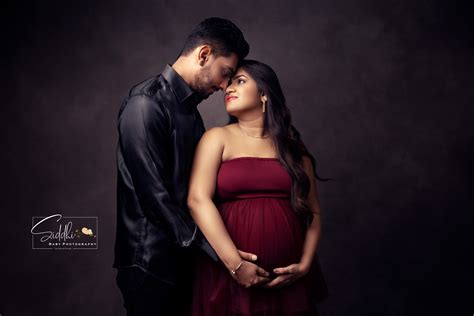 Details More Than 130 Maternity Photoshoot Poses With Props Super Hot