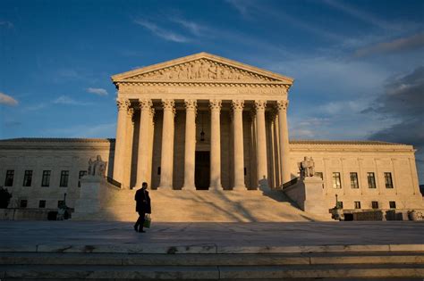 Opinion What If Supreme Court Terms Were Already Governed By Term Limits The Washington Post