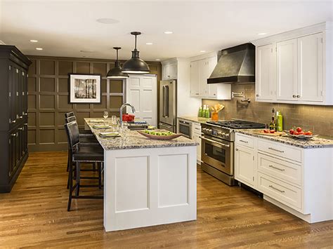 If the kitchen is the center of your home, our carmello kitchen island makes a beautifully functional center stage. Builder Appreciates Design Service & Quality Cabinetry