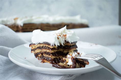 Chocolate Graham Cracker Icebox Cake Bite Your Cravings