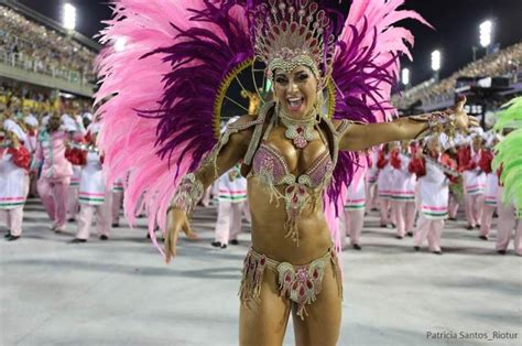 派手な衣装に豪華絢爛なパレード！ブラジル・リオのカーニバルの楽しみ方 Expedia Jp Stories