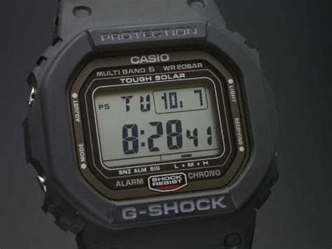 Some models count with bluetooth connected technology and atomic timekeeping. CASIO G shock GW-5000-1JF MULTI BAND 6 Made in Japan