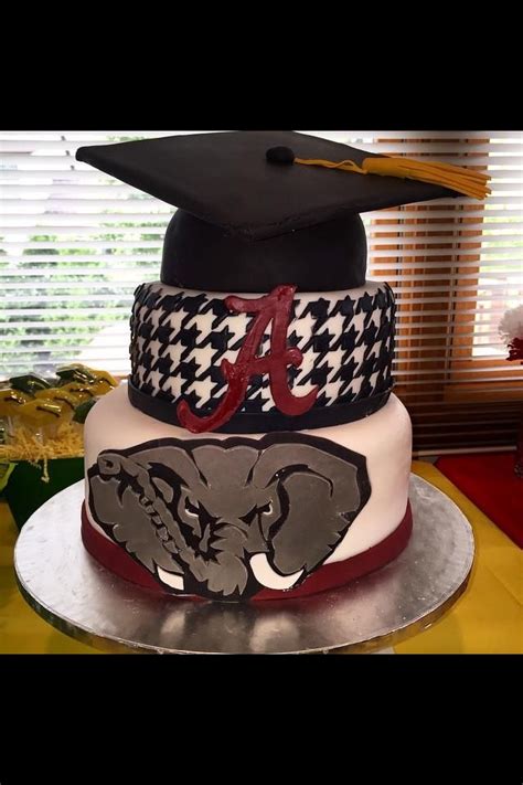 University Of Alabama Graduation Cake Alabama Cakes Graduation Cakes