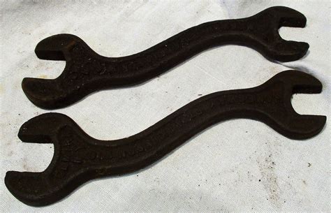 Curved Wrenches Antique Tool Collection Farm And Barn Etsy