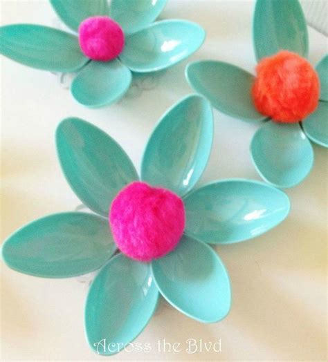 S 11 Brilliant Ways To Reuse Plastic Spoons Or Into Small Pretty