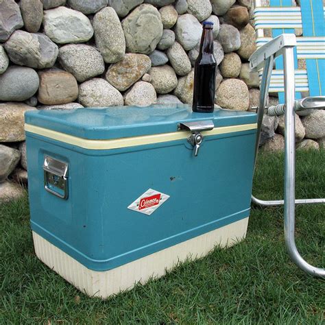 Mid Century Teal Blue Coleman Metal Ice Chest Cooler Etsy Ice Chest