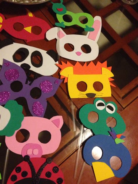 Antifaces Varios En Fomi Hand Crafts For Kids Animal Crafts For Kids