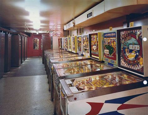 What Arcades Looked Like Before Video Games Flippers Retro Game Retro