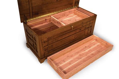 Heritage Cedar Chest Amish Solid Wood Chests Kvadro Furniture