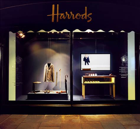 Wallpaper* magazine﻿ and Jaguar's Handmade Exhibition at Harrods - Best Window Displays