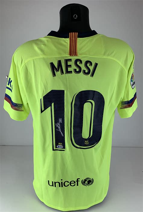 Lot Detail Lionel Messi Signed Fc Barcelona Jersey Beckett Bas