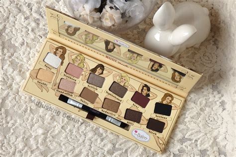 review thebalm nude tude nude eyeshadow palette adjusting beauty