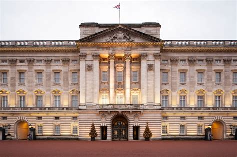 Buckingham Palace Brittiska Monarkens Officiella Bostad Hotell London