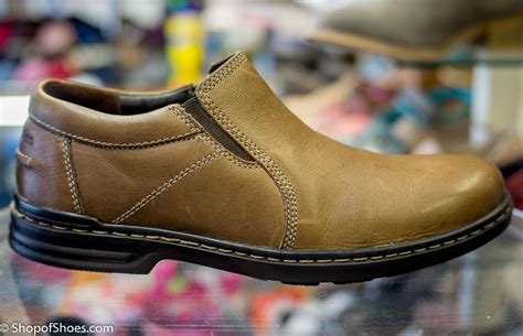 We value our customers and we will get through this together. Hush Puppies Mens soft leather casual slip on shoe ...