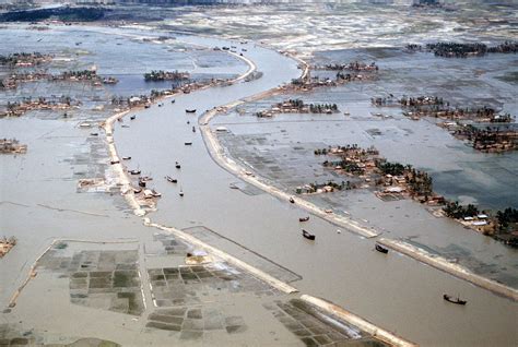 Bangladesh Cyclone Of 1991 Category 5 Cyclone Sidr And Humanitarian