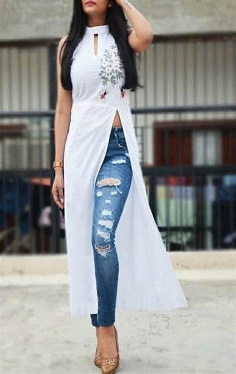 Pin By Aria Desai On Cute Nd Stylish Girly Pics Fashion A Line Kurti Kurti With Jeans