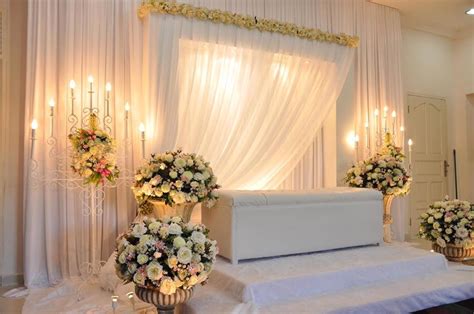 Wedding decoration, wedding coordination in honeymoon package for the bride, wedding video, photography. kerala style wedding stage decoration - DriverLayer Search ...