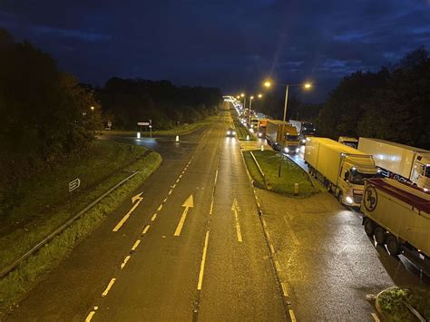 Accident autoroute a1 | alertes en temps réel avec sanef. A1 to remain closed at Colsterworth following an accident ...