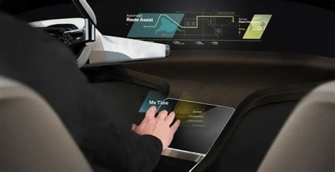 Bmw Holoactive Touch La Piattaforma Olografica Per Le Auto Del Futuro
