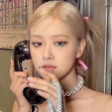Hourly Rosé On Twitter In 2022 Rosé Pfp Rose Icon Rosé Blackpink Icon