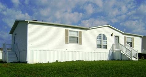 Senior Retirement Living 2000 Clayton Clay Mobile Home For Sale In