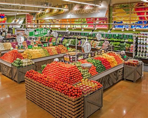 Fresh Thyme Farmers Market Opens Two Locations In Pittsburgh With More