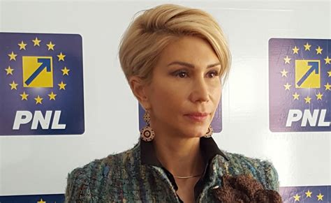 Raluca turcan (born raluca tatarcan; Raluca Turcan: PSD-ALDE, hand in hand with UNPR, cannot ...