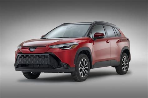 2023 Toyota Corolla Cross Hybrid Preview Pricing Photos Release Date