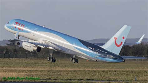 Gbyaw 757 Tui G Byaw Boeing 757 200 Tui Departing To Manc Flickr