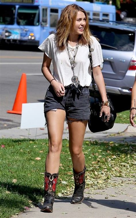 Miley Cyrus Street Style Miley Cyrus Photoshoot Lederhosen Edgy Look