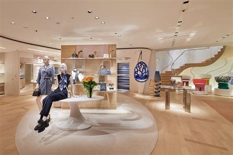 Louis Vuitton Spring 2021 In Tokyo New Facade And A Special