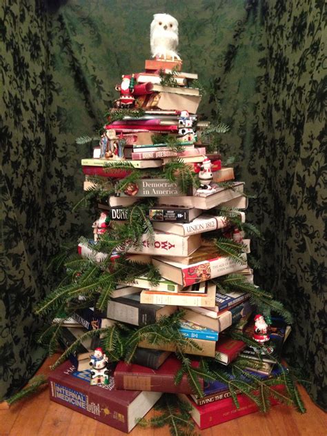 Christmas Tree Made Of Books Book Christmas Tree Christmas Party